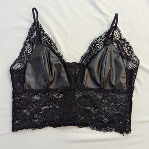 Marciano- Lace Bralette